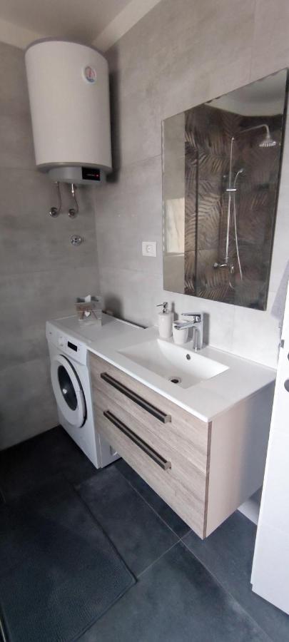 זאדאר Apartman Hajdi מראה חיצוני תמונה