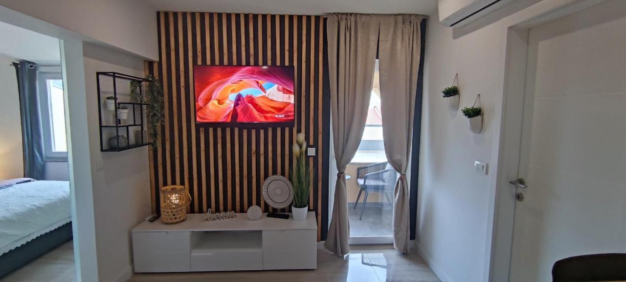 זאדאר Apartman Hajdi מראה חיצוני תמונה